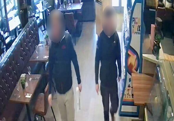 Two Dine and Dashers