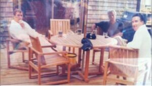 First Photo Shows Andrew Mountbatten Windsor Meeting Jeffrey Epstein and Peter Mandelson at Martha’s Vineyard