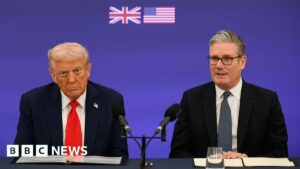 Donald Trump criticizes UK Prime Minister Starmer over potential aircraft carrier deployment to Middle East