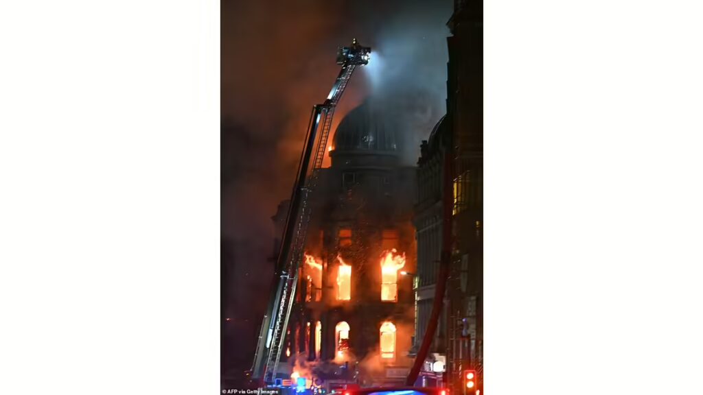 Massive fire destroys historic Forsyth Building and shuts down Glasgow Central Station causing travel chaos in Glasgow