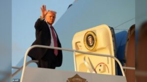 House Blocks Senate Funding Bill and Extends DHS Shutdown Across Washington D.C.