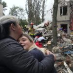 Iskander Missile Flies Over Kyiv Causing Panic Among Civilians in Ukraine