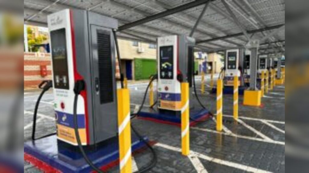 Johannesburg launches first electric vehicle charging hub in Booysens to transform city transport
