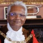 Liberal Democrats Suspend Bath Mayor After Sharing Controversial Posts on Hatzola Arson