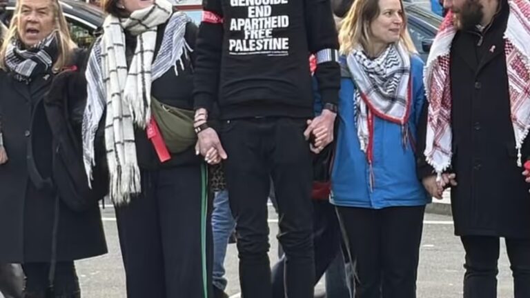 Pro-Palestinian Activist Thomas Abdullah Bourne Confronts Comedian Matt Lucas in Shocking London Underground Escalator Clash