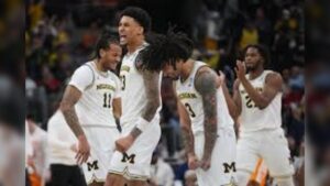 Michigan crushes Tennessee in NCAA Final Four clash at UBS Arena with Yaxel Lendeborg scoring 27 points
