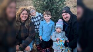 Minnesota hockey reporter Jessi Pierce dies with three children in tragic White Bear Lake fire