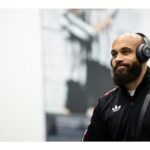 Newcastle United Battles Manchester United at St James' Park in High Stakes Premier League Showdown