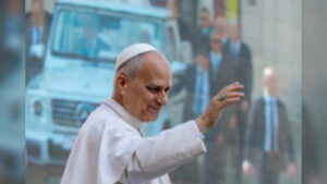 Pope Leo XIV Congratulates Archbishop Sarah Mullally on Installation at Canterbury Cathedral in London