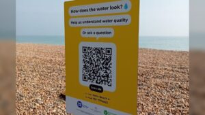 Smart AI-powered signs