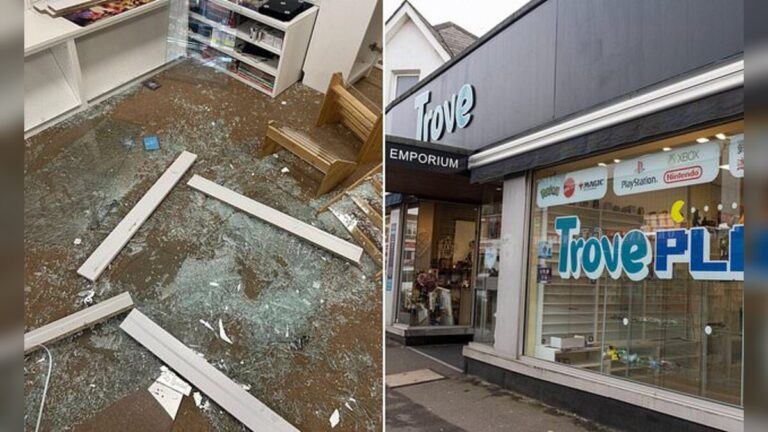 Trove store