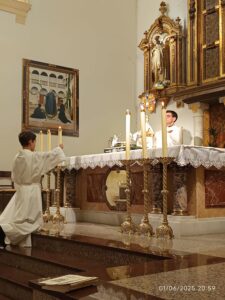 Young Seminarian Fernando Bejarano Calvo Meets Pope Leo XIV At Vatican In Rome Inspiring Families And Peers