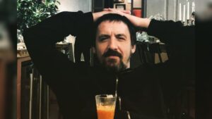 Artur Smolyaninov