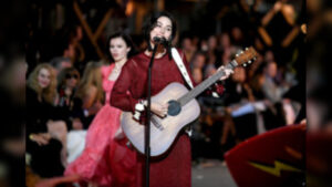 Bishop Uses Pop Singer Gracie Abrams Song to Reveal Student Emotional Wounds at Catholic Education Convention in Minnesota