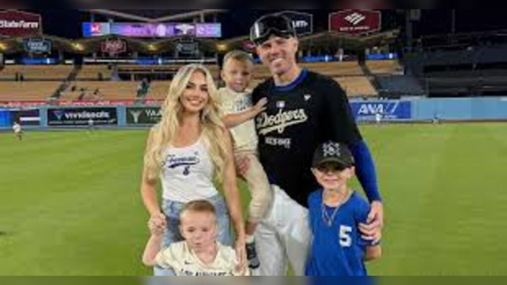 Freddie Freeman Welcomes Daughter London in Los Angeles After Emotional Fertility Journey Shocks Baseball World