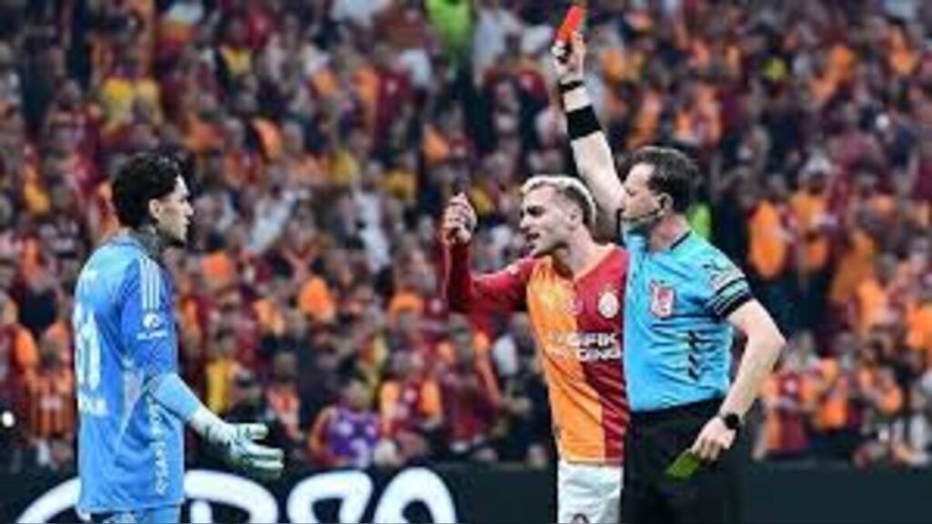 Galatasaray attack referees after crushing Fenerbahçe in Istanbul derby sparks outrage in Turkish Süper Lig