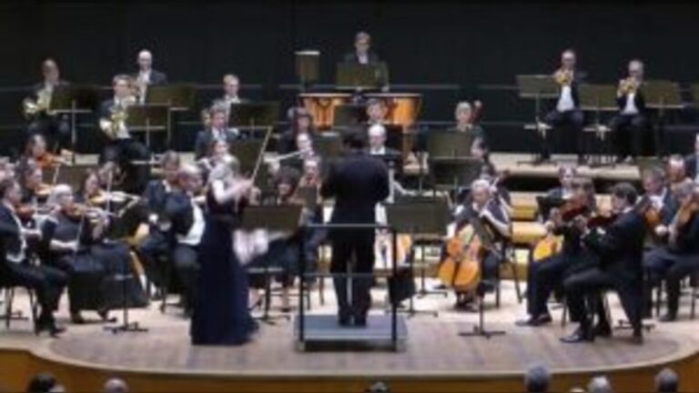 Conductor strikes priceless Guadagnini violin during live performance in Lahti Finland shocking orchestra audience worldwide