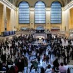 Police shoot suspect after man launches stabbing attack inside Grand Central Terminal subway station in New York City