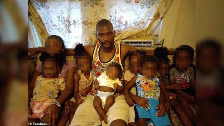 Shamar Elkins and children