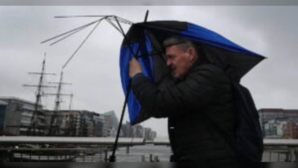 Storm Dave Brings Dangerous Winds and Travel Chaos Across Ireland This Saturday