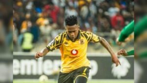 Tefu Mashamaite Claims Mduduzi Shabalala Deserves World Cup Spot Playing in Orlando Pirates Instead of Kaizer Chiefs