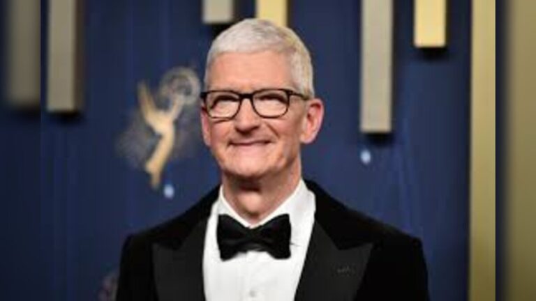 Tim Cook steps down as Apple CEO and hands leadership to hardware chief in Cupertino transition report shakes global tech markets