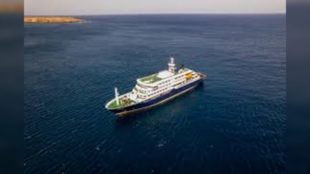 Dutch Authorities Plan to Evacuate Sick Passengers as Hantavirus Outbreak Strikes MV Hondius Cruise Ship Near Cape Verde Atlantic Ocean