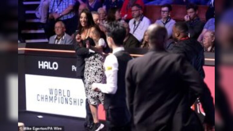 OnlyFans Creator Disrupts World Snooker Championship Final as Protest Shocks Crucible Theatre in Sheffield