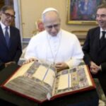 Pope Leo XIV Urges Vatican Audience To Embrace Printed Books In Rome As Digital Age Weakens Deep Thinking And Reflection