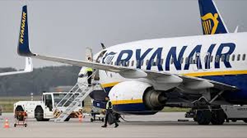 Ryanair strengthens fuel strategy as global jet fuel crisis disrupts airline operations across Dublin Ireland