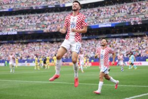Croatia Defeat Ghana 2-1 to Finish Second in Group L as Petar Sucic and Nikola Vlasic Fire Zlatko Dalic's Side Into the World Cup Knockout Stage