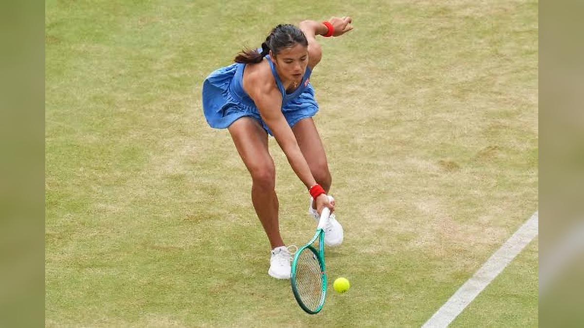 Donna Vekic Stuns Emma Raducanu in London as Croatian Star Dominates Queen’s Final and Overcomes Fierce Second-Set Fightback at Queen’s Club Championship