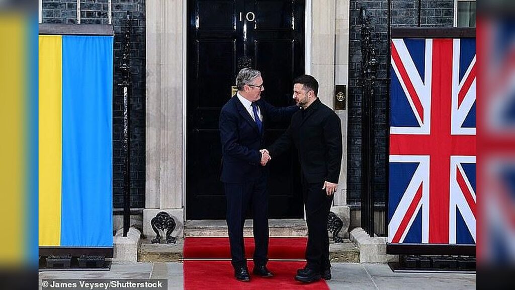 Keir Starmer and Volodymyr Zelensky