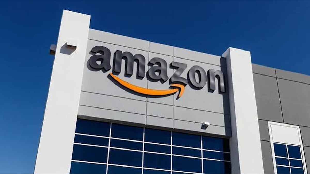 Wall Street Braces for a Showdown as Amazon and Microsoft Risk Everything in the AI Cloud War
