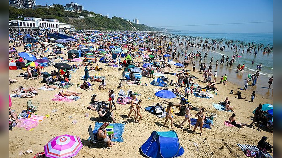 Bournemouth beach