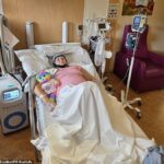 Hampshire Mother Shares Ovarian Cancer Ordeal After Severe Bloating Was Mistaken for Common Illnesses