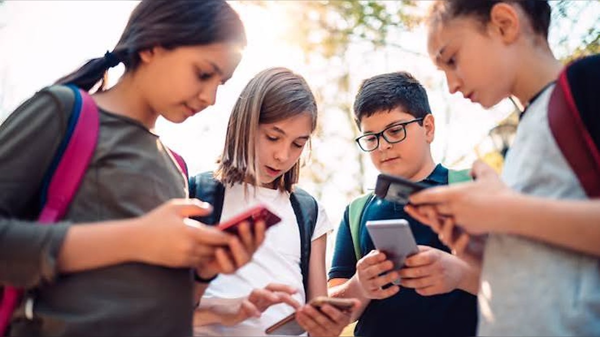 Is the Smartphone Era Ending in Schools as Pennsylvania Pushes a Sweeping Bell-to-Bell Phone Ban for Every Student