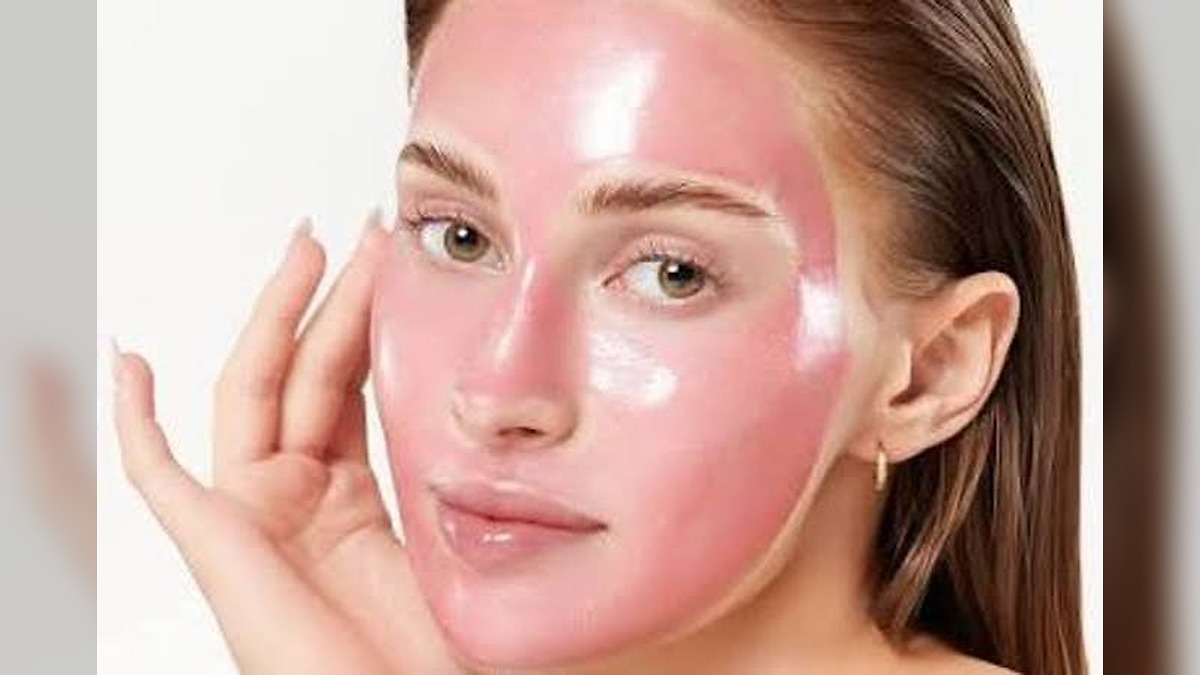 K-Beauty Fans Are Freaking Out as Medicube’s New Overnight Mask Gets an Unexpected Amazon Discount