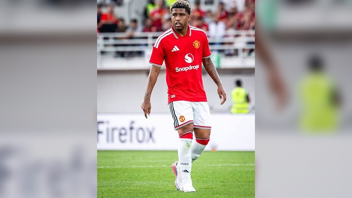 Manchester United Complete £50m Raid on Chelsea as Andrey Santos Seals Old Trafford Switch