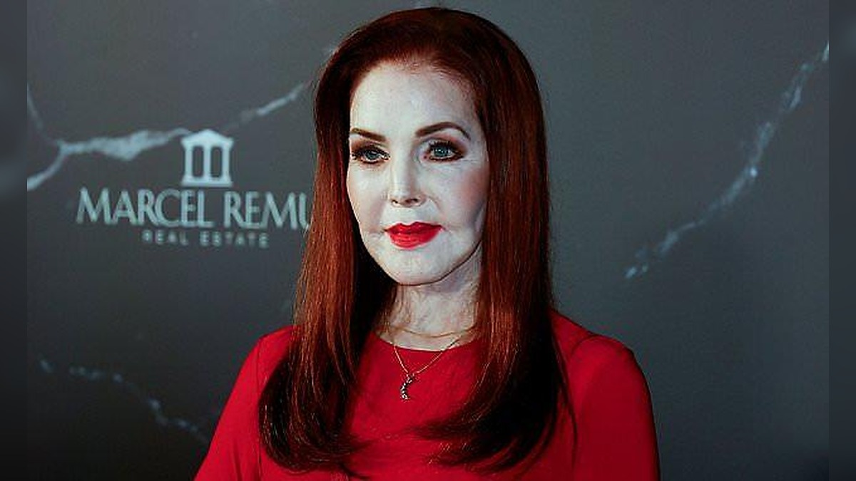 Priscilla Presley