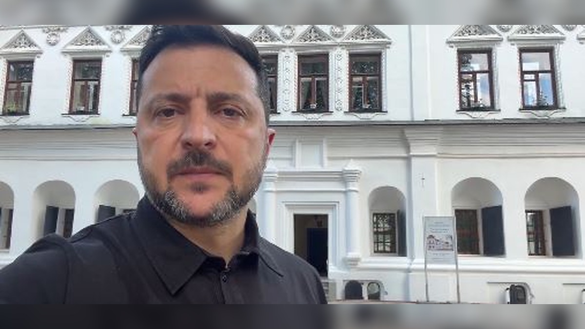 Zelenskyy Claims Russia Used North Korean Ballistic Missile, Urges West to Deliver More Air Defenses