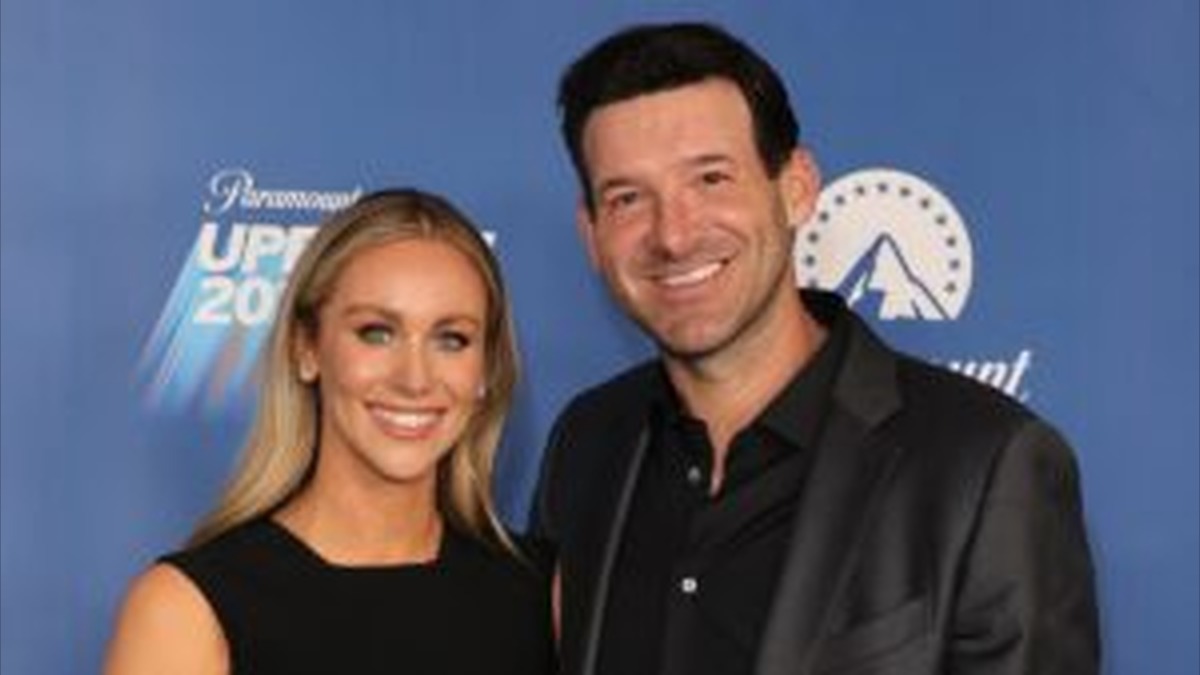CBS Faces Tough Questions After $18 Million NFL Analyst Tony Romo Is Arrested in Wisconsin