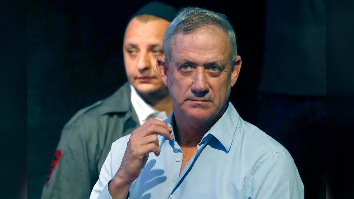 Benny Gantz in Free Fall? Top Ally Joins Rival Camp Ahead of High-Stakes Election