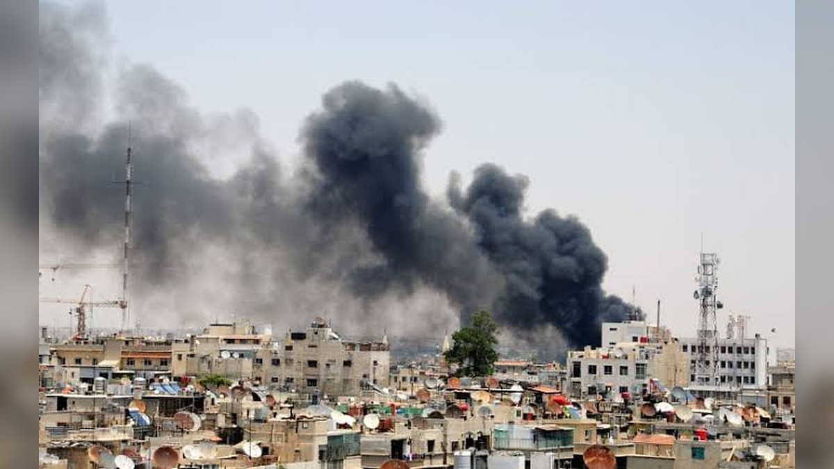 Bombs Go Off Near Macron's Hotel in Damascus, Throwing High-Stakes Syria Trip Into Chaos