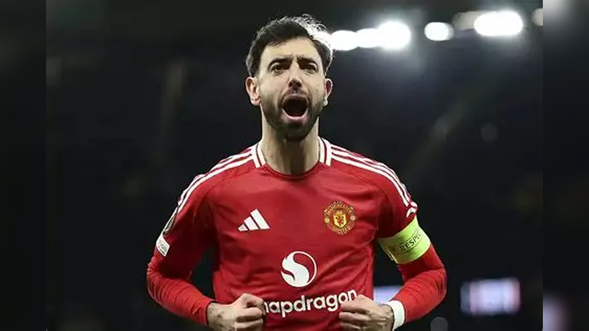 PFA Awards Rock Manchester as Arsenal Champions, Bruno Fernandes and Nico O’Reilly Battle for Football’s Biggest Honours