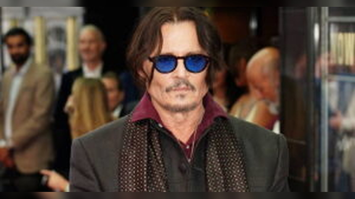 Captain Jack Sparrow’s Comeback? Johnny Depp in Talks for ‘Pirates of the Caribbean 6’