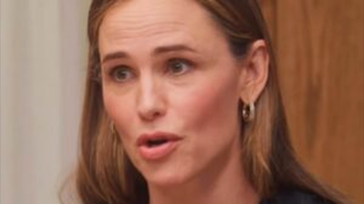 Jennifer Garner Reveals She ‘Panicked’ Over Money After Ben Affleck Divorce Forced Her to Rebuild Her Career
