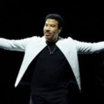 Lionel Richie Rushed to Intensive Care After St. Louis Show as Dehydration Fears Follow Troubling Onstage Incident