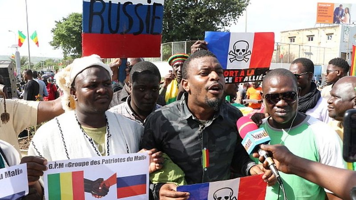 Mali Pardons Frenchman After 20-Year Sentence in Case That Strained Ties With France