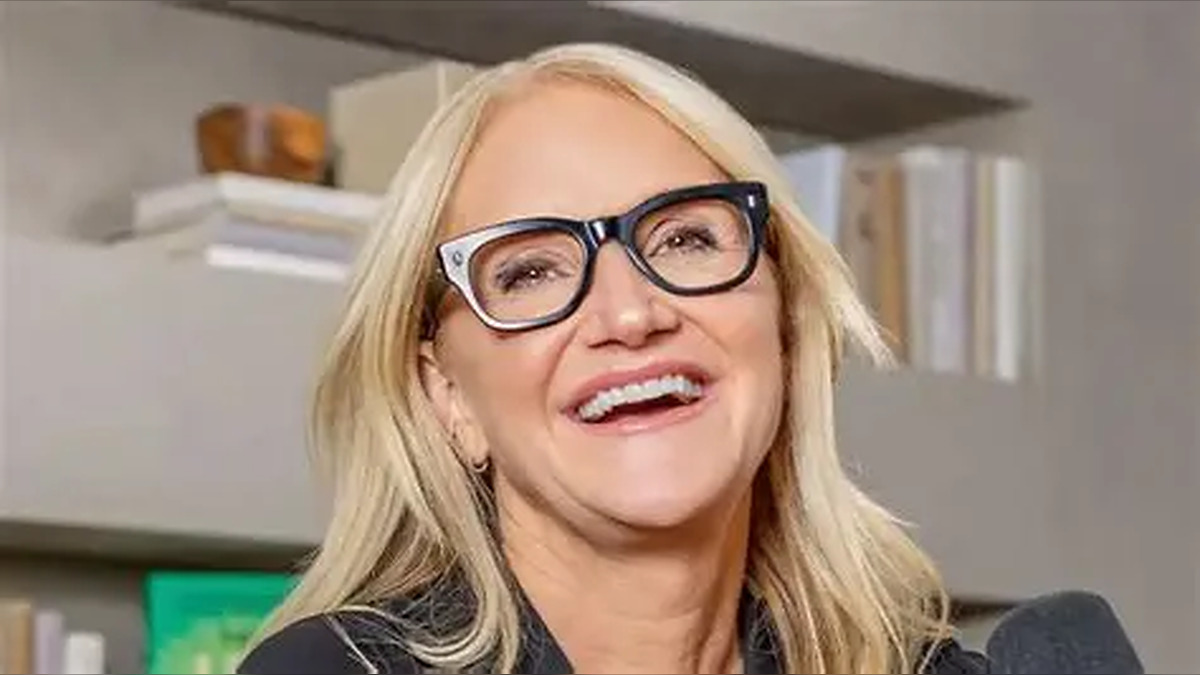 Forget the Boss Mel Robbins Says the Person Quietly Controlling Access Could Decide Your Career Future